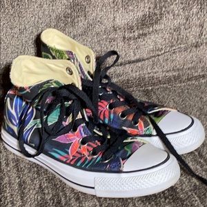 New Floral Converse W6